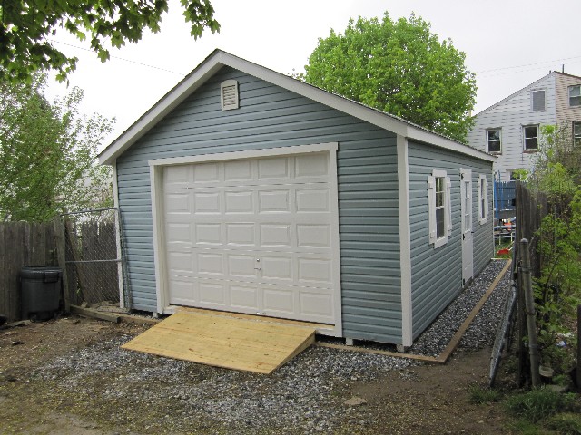 mid sized lucas garage